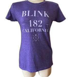 Blink 182 2016 North American Tour Short Sleeve Band Tee Purple Size Medium